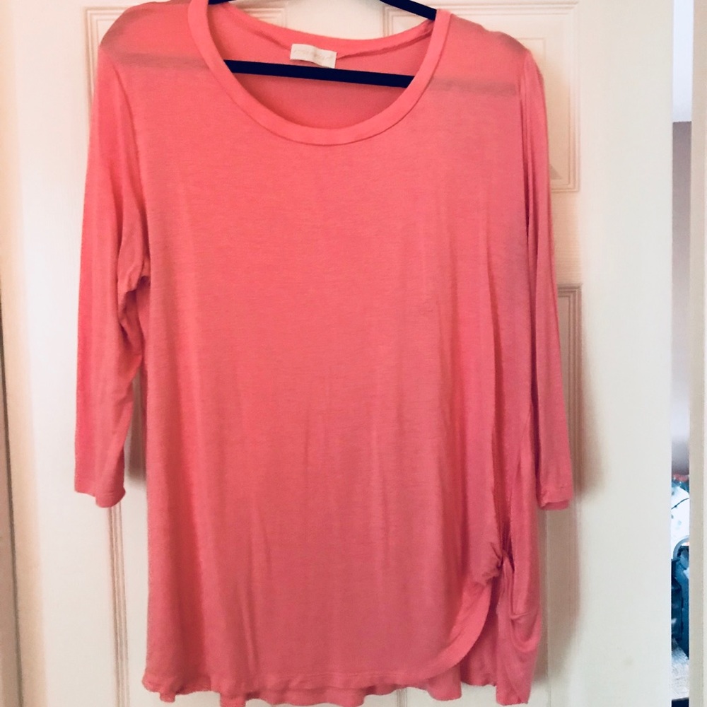 Simply Southern Twisted Knot Tee